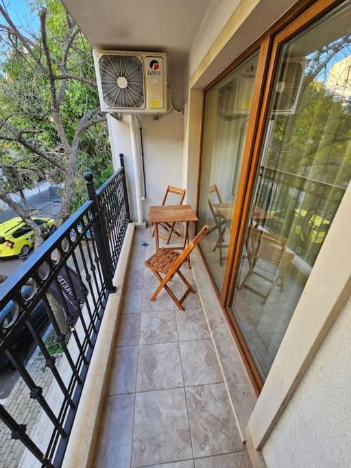Serenity In The Heart Of Varna With Parking Exterior foto